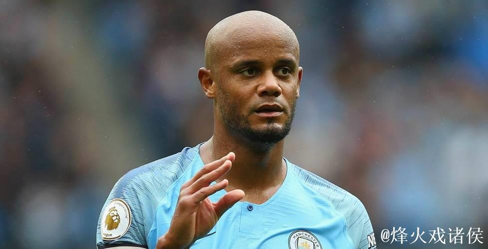 孔帕尼：阿方索一定会重返巅峰，能为本效力让我欣慰